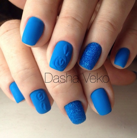 blue-nail-designs-with-glitter-82_5 Modele de unghii albastre cu sclipici