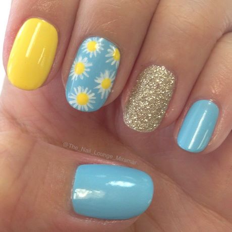 blue-summer-nail-designs-31_4 Modele de unghii albastre de vară