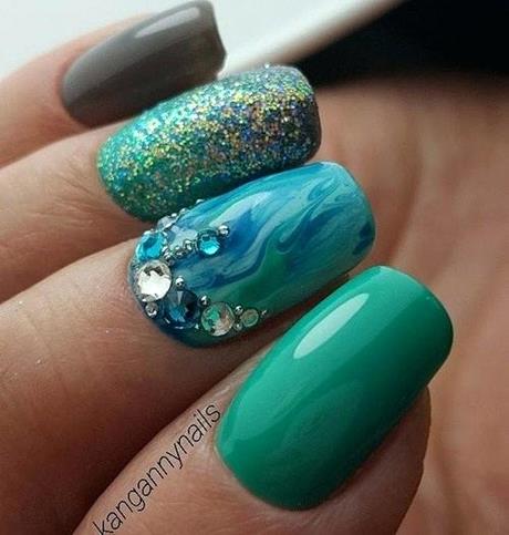 bright-green-nail-designs-24_15 Modele de Unghii verzi verzi