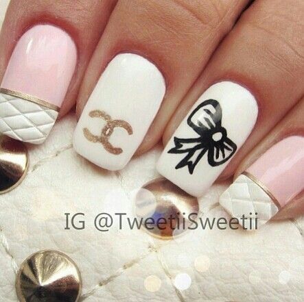 chanel-nail-art-designs-76 Modele Chanel nail art