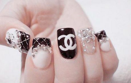 chanel-nail-art-designs-76_12 Modele Chanel nail art