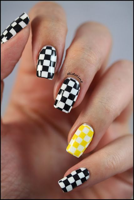 checkered-nail-designs-84_3 Modele de unghii carouri