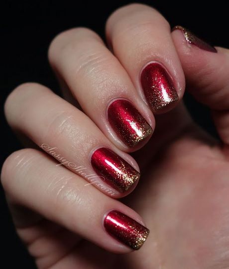 christmas-nail-art-red-and-gold-45_4 Crăciun nail art roșu și aur