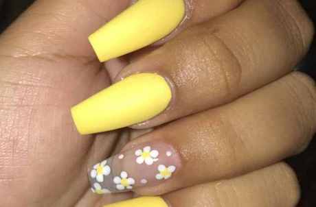 cute-but-simple-acrylic-nails-45_10 Unghii acrilice drăguțe, dar simple