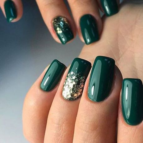 emerald-green-nail-designs-45_17 Modele de unghii verde smarald