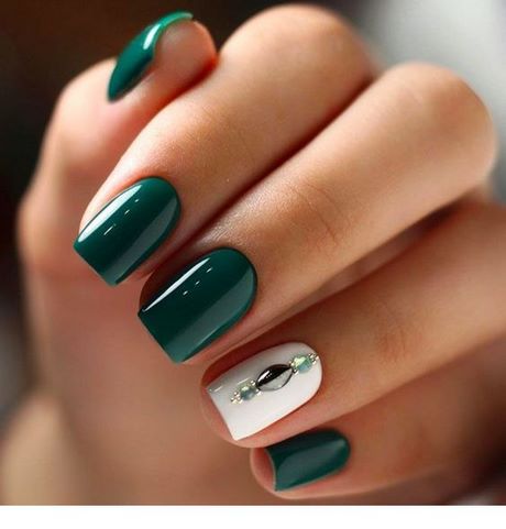 emerald-green-nail-designs-45_7 Modele de unghii verde smarald