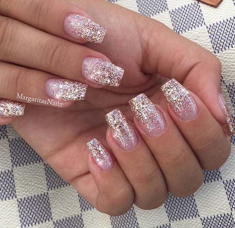 gold-glitter-nail-ideas-43_9 Idei de unghii cu sclipici de aur