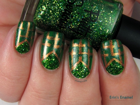 green-and-gold-nail-art-26_16 Arta unghiilor verzi și aurii