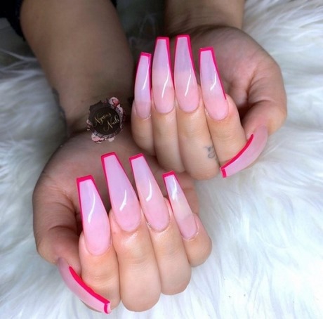 long-pink-nail-designs-84_14 Modele lungi de unghii roz