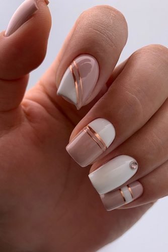 minimalist-nail-design-72_12 Design minimalist pentru unghii