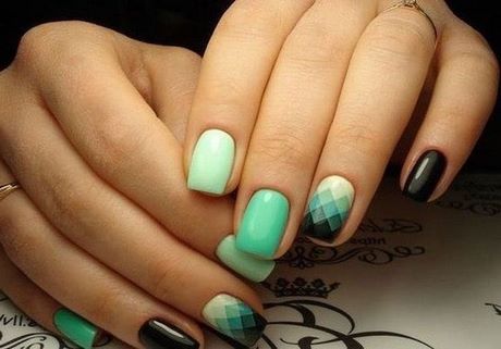 mint-green-nails-with-designs-38_6 Menta verde cuie cu modele