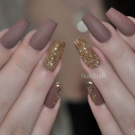 nail-designs-brown-and-gold-15_11 Modele de unghii maro și auriu