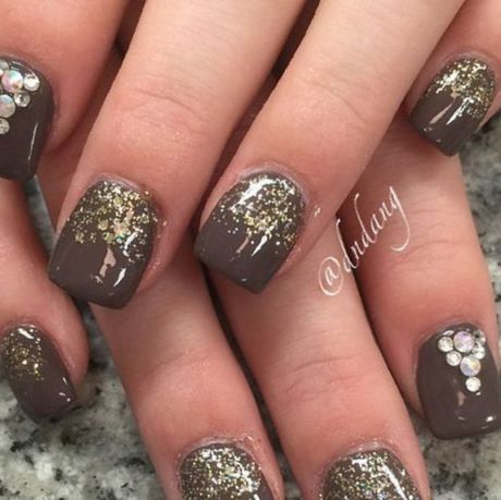 nail-designs-brown-and-gold-15_9 Modele de unghii maro și auriu