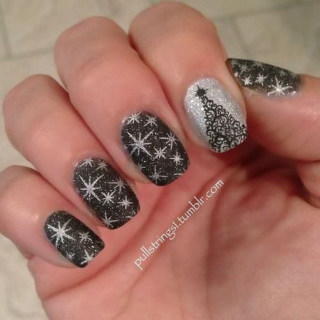 nail-designs-for-christmas-and-new-years-02_11 Modele de unghii pentru Crăciun și Anul Nou