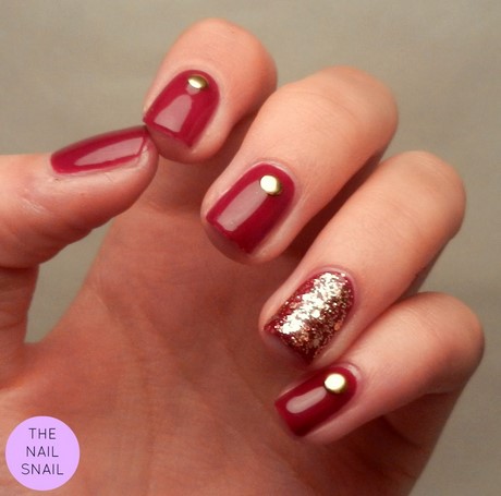 nail-designs-in-red-and-gold-44_15 Modele de unghii în roșu și auriu