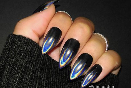 nails-black-design-38_15 Cuie design negru