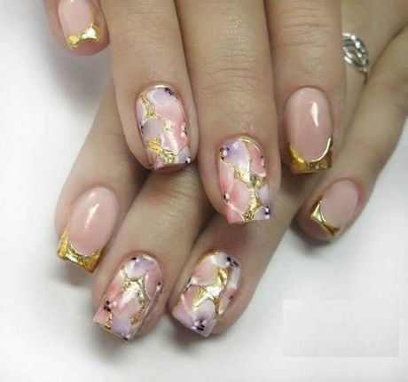 nails-with-gold-design-77_14 Cuie cu design de aur