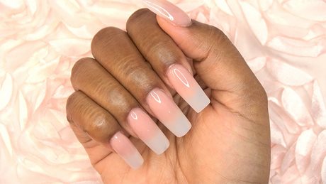 ombre-acrylic-nail-designs-27_16 Modele de unghii acrilice Ombre