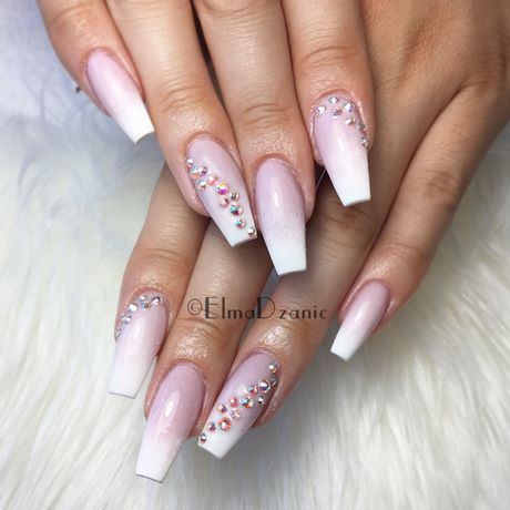 ombre-nails-with-design-95_6 Ombre cuie cu design
