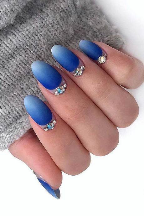 ombre-nails-with-design-95_7 Ombre cuie cu design