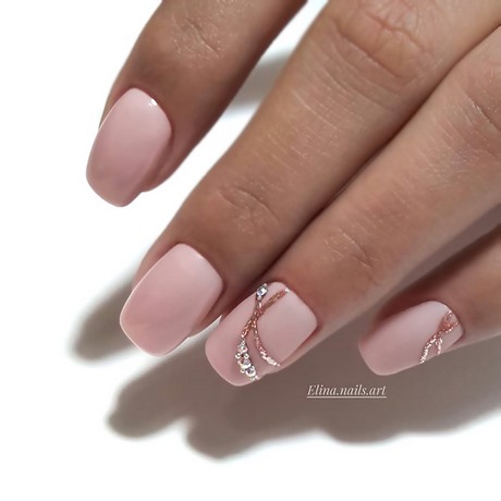 pink-and-gold-gel-nail-designs-72_10 Modele de unghii cu gel roz și auriu