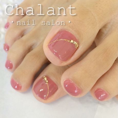 pink-and-gold-toe-nail-designs-86_13 Modele de unghii roz și auriu
