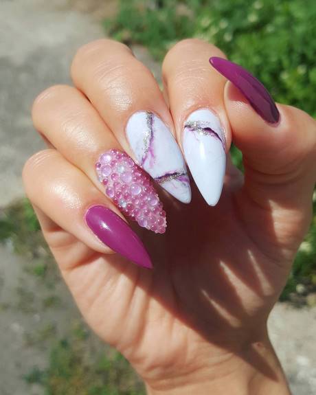 pink-and-white-marble-nails-35_6 Roz și unghii de marmură albă