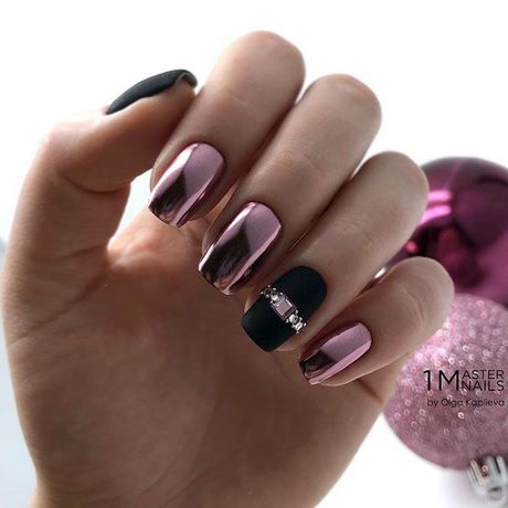 pink-chrome-nail-designs-20_17 Modele de unghii cromate roz
