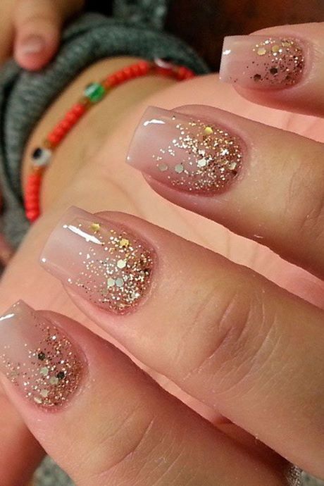 pink-nails-with-gold-design-27_7 Cuie roz cu design auriu