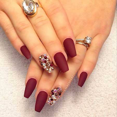 red-and-gold-nail-polish-designs-79_5 Modele de lacuri de unghii roșii și aurii