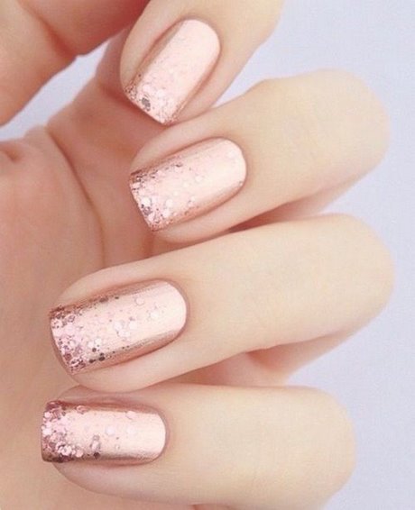 rose-gold-nail-designs-44_12 Modele de unghii de aur roz