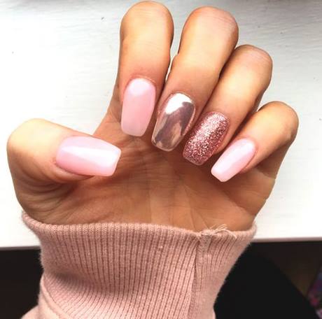 rose-gold-nail-polish-designs-03_10 Modele de unghii de aur roz