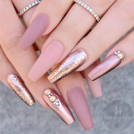 rose-gold-nail-polish-designs-03_15 Modele de unghii de aur roz