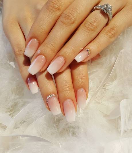 simple-classy-nails-85_7 Unghii simple, clasice