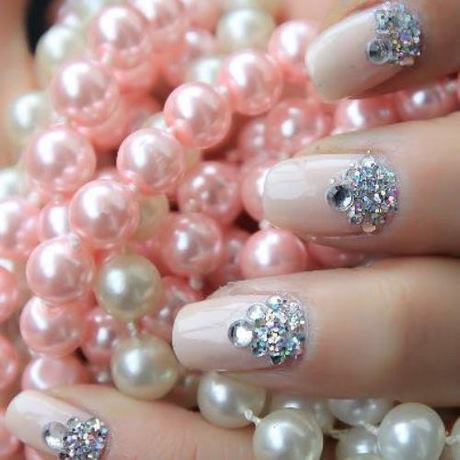 simple-nail-art-with-stones-89_17 Unghii simple cu pietre