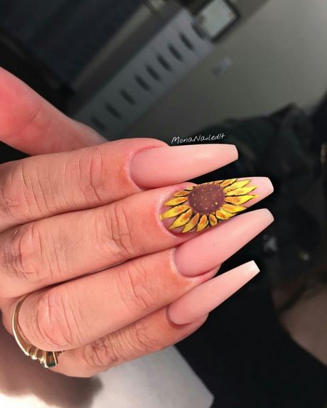 sunflower-design-on-nails-99_4 Floarea-soarelui pe unghii
