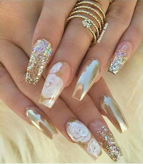 white-and-rose-gold-nail-designs-35_3 Modele de unghii de aur alb și trandafir