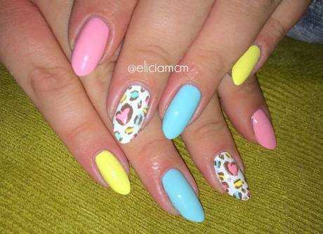 yellow-and-pink-nail-designs-40_10 Modele de unghii galbene și roz