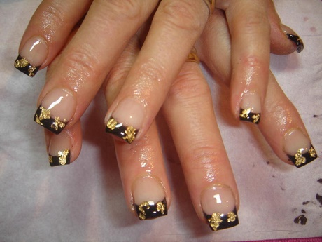 black-and-gold-french-nails-27_14 Unghii franceze negre și aurii