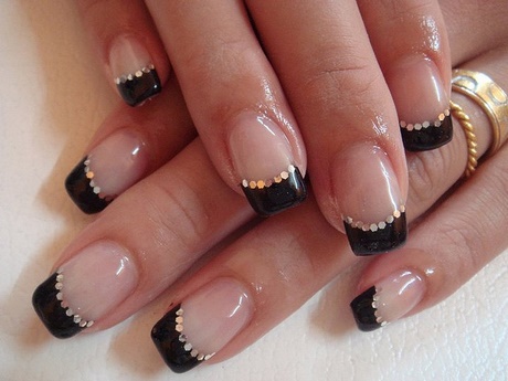 black-and-gold-french-nails-27_16 Unghii franceze negre și aurii