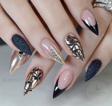 black-and-gold-french-nails-27_20 Unghii franceze negre și aurii