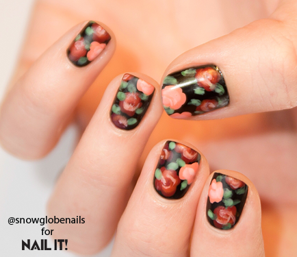 black-floral-nails-08 Unghii florale negre