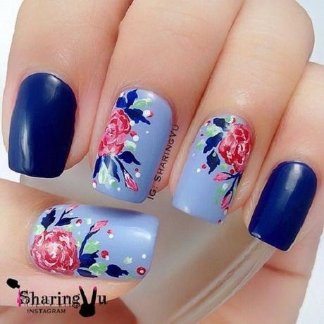 blue-floral-nails-98_2 Unghii florale albastre