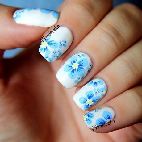 blue-flower-nails-03_12 Unghii de flori albastre