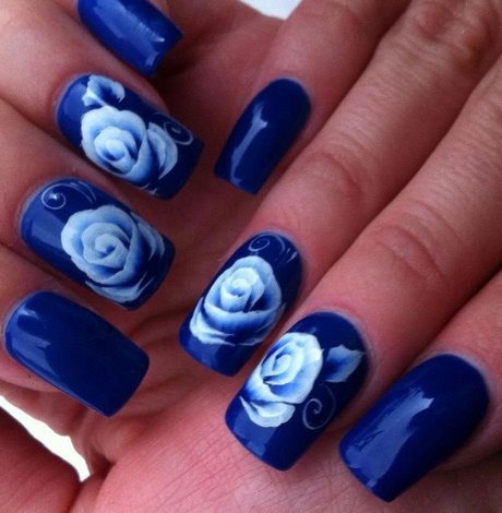 blue-flower-nails-03_13 Unghii de flori albastre