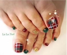 christmas-toe-nails-36_12 Crăciun cuie deget de la picior