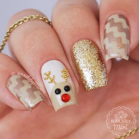 easy-cute-christmas-nail-designs-86_9 Modele ușoare de unghii drăguțe de Crăciun