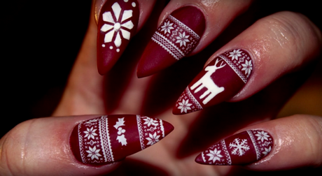 festive-christmas-nails-97 Unghii Festive de Crăciun