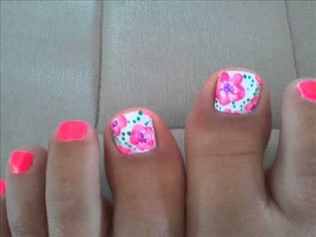 flower-design-toes-43_15 Flori de design degetele de la picioare