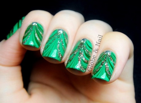 green-christmas-nail-designs-24_11 Modele verzi de unghii de Crăciun